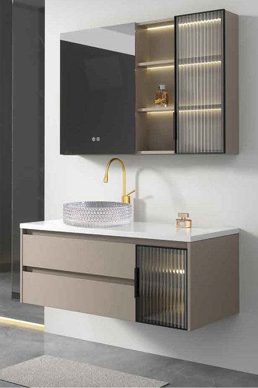 Medium Fluted Glass Vanity Set